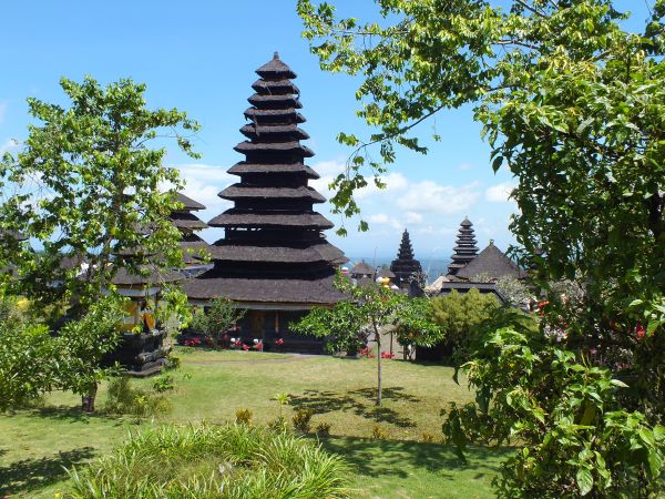 Besakih Bali