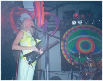 � 2001 Luc Pilmeyer